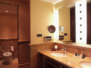 La Envia Hotel Bathroom