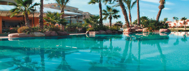 Alicante Golf Poolside